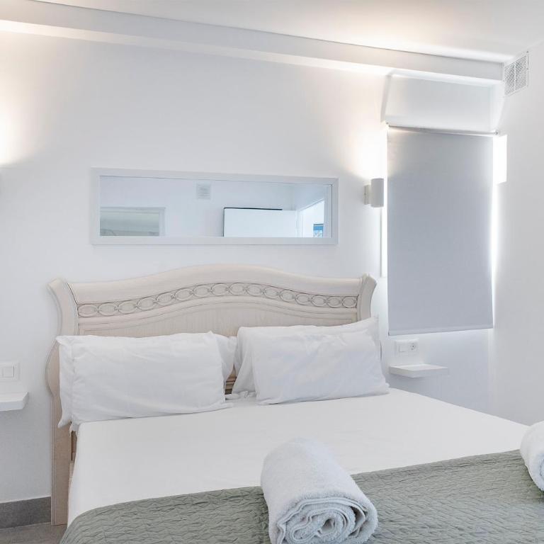 THE CLUB - Accommodation - Dining - Events - Suite Junior - 8