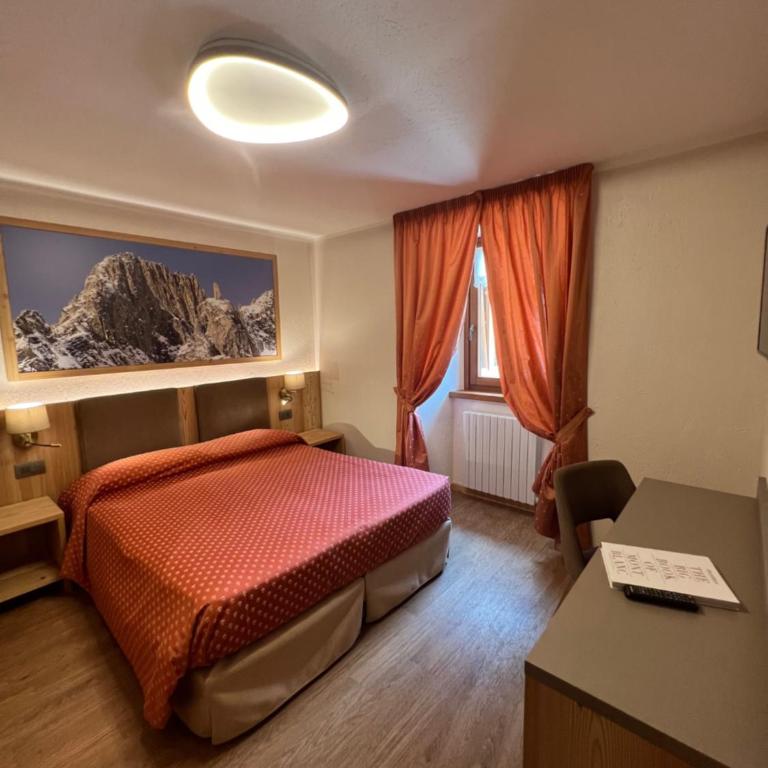 Hotel Des Glaciers - Camera Matrimoniale/Doppia con Letti Singoli - 5