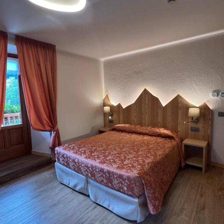 Hotel Des Glaciers - Camera Matrimoniale/Doppia con Letti Singoli - 4