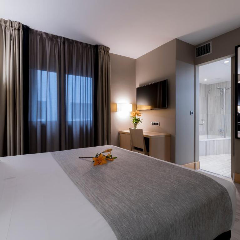 Hotel Plaza - Habitación Doble - 1 o 2 camas - 3