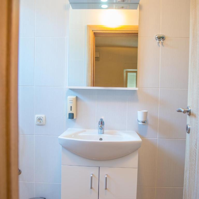 Apartments Fusion - One-Bedroom Apartment - 10