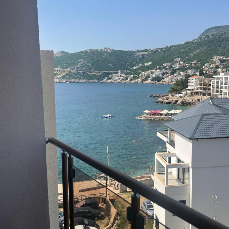 Apart Hotel XXL Lux - Apartman sa Balkonom - 3