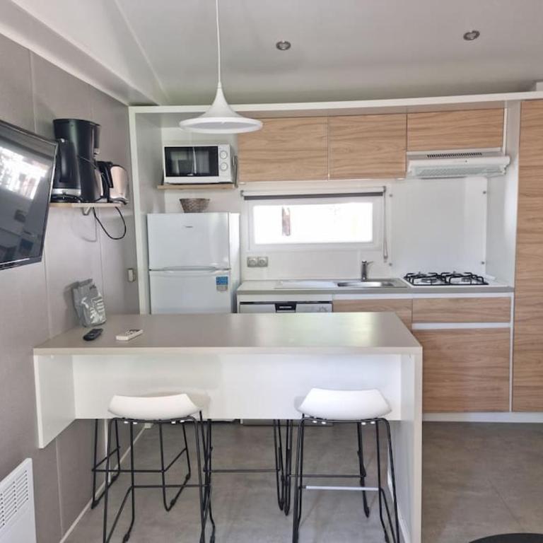 Location d'un mobil-home de 35 m² au Camping Les Sables d'Or - 4 étoiles avec grand parc aquatique - Apartment mit 1 Schlafzimmer - 1