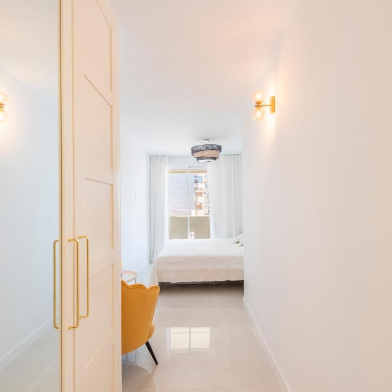 Front line beach in Marbella - Apartment - 3