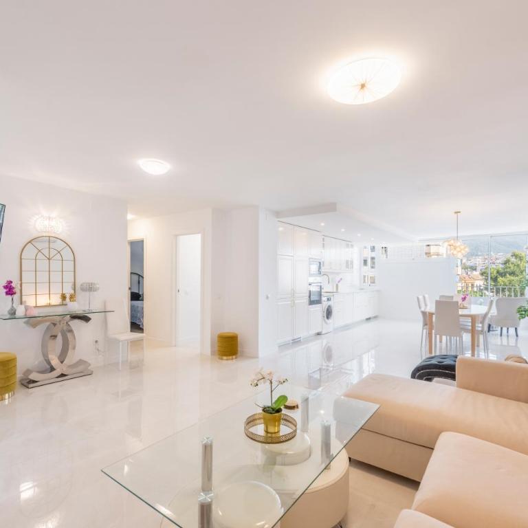 Front line beach in Marbella - Apartment - 1
