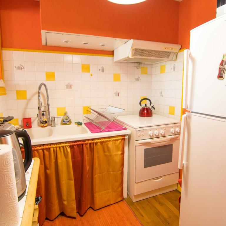 Volets Bleus et Briques Rouges - Apartment - 29