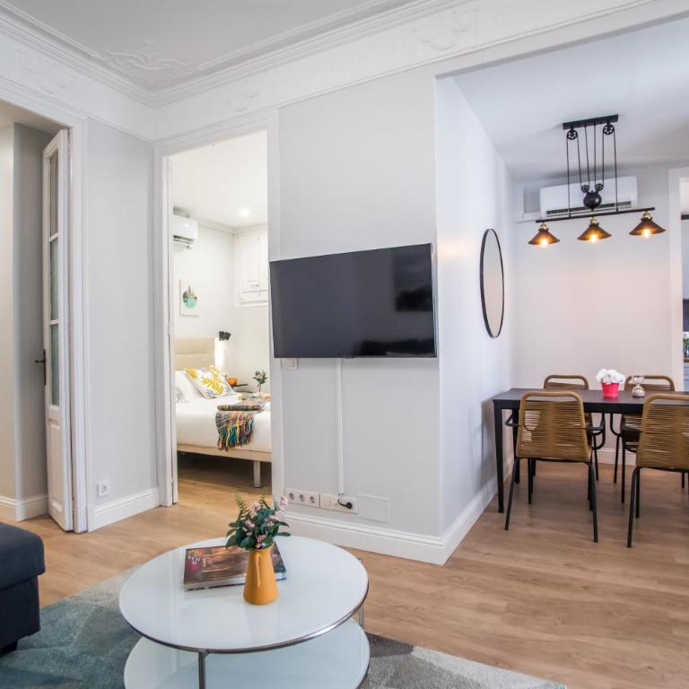 Tendency Apartments Miro 6 - One-Bedroom Apartment - 14