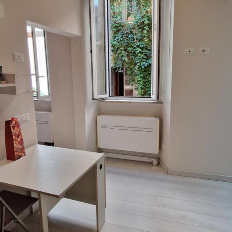 Savelli Apartment Old Town - near Navona Place - Appartamento con 1 Camera da Letto - 9