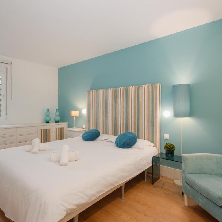 Apartment with stunning sea views, Puerto Banús - Two-Bedroom Apartment - 22