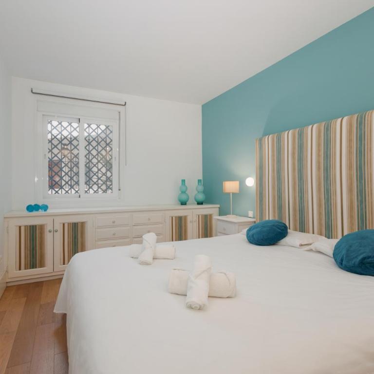 Apartment with stunning sea views, Puerto Banús - Two-Bedroom Apartment - 6