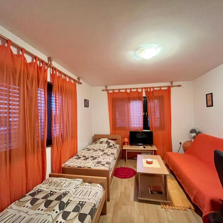 Apartments and rooms Villa Mačva - Banja Koviljača - Apartman - Prizemlje - 71