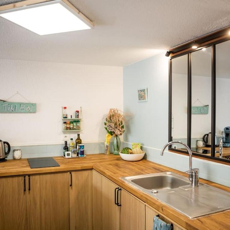 * Jolie villa patio près de la plage des Bourdaines * - Appartement 2 Chambres - 10