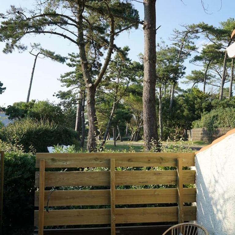 * Jolie villa patio près de la plage des Bourdaines * - Appartement 2 Chambres - 35