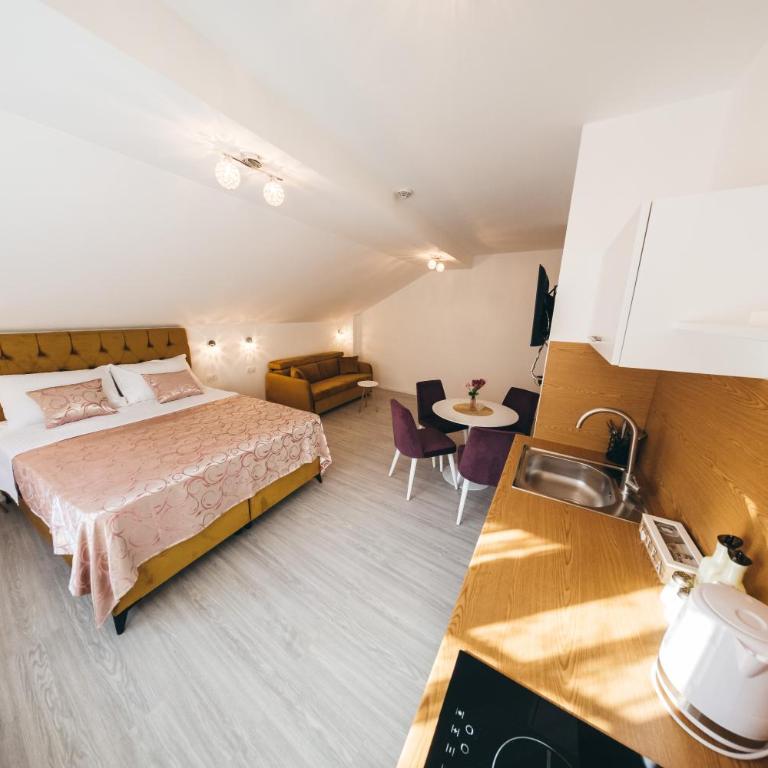 Elegant Studio Apartments Lasta - Standard Studio - 12