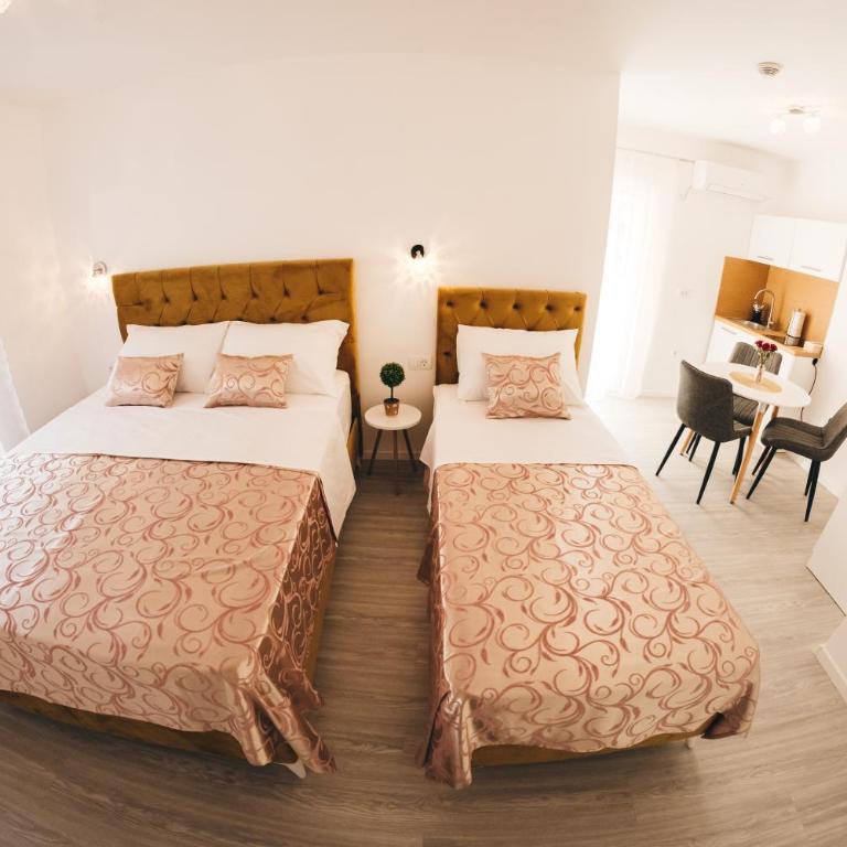 Elegant Studio Apartments Lasta - Deluxe Studio - 9