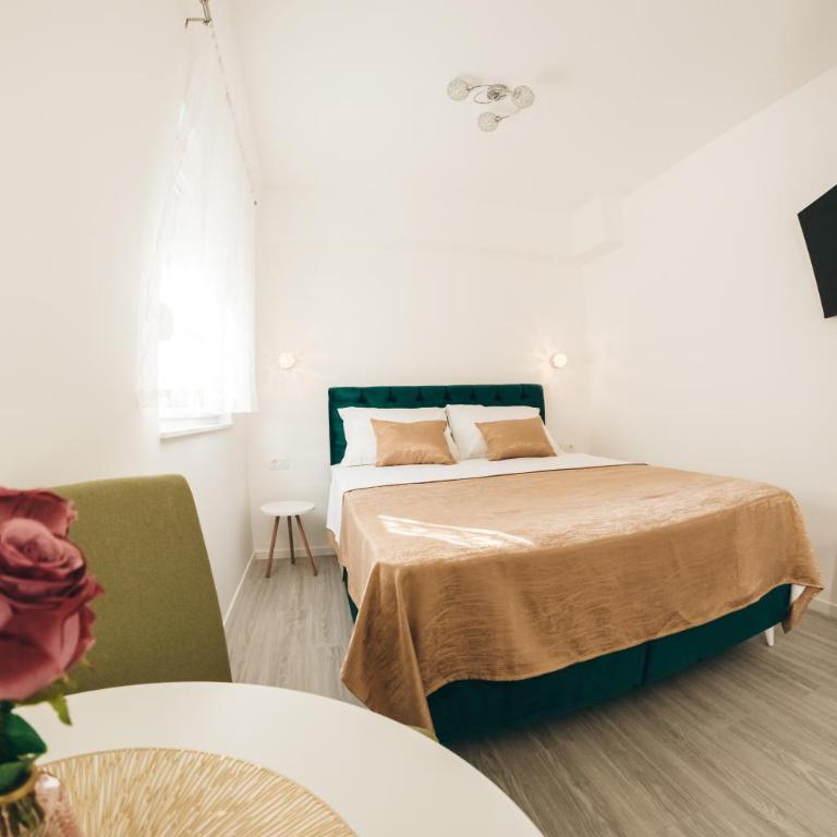 Elegant Studio Apartments Lasta - Deluxe Studio - 8