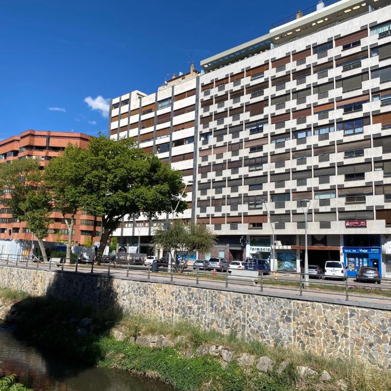 AtuaireHome Luminoso dúplex en reyes católicos con parking incluido - Casa de 3 dormitorios - 15
