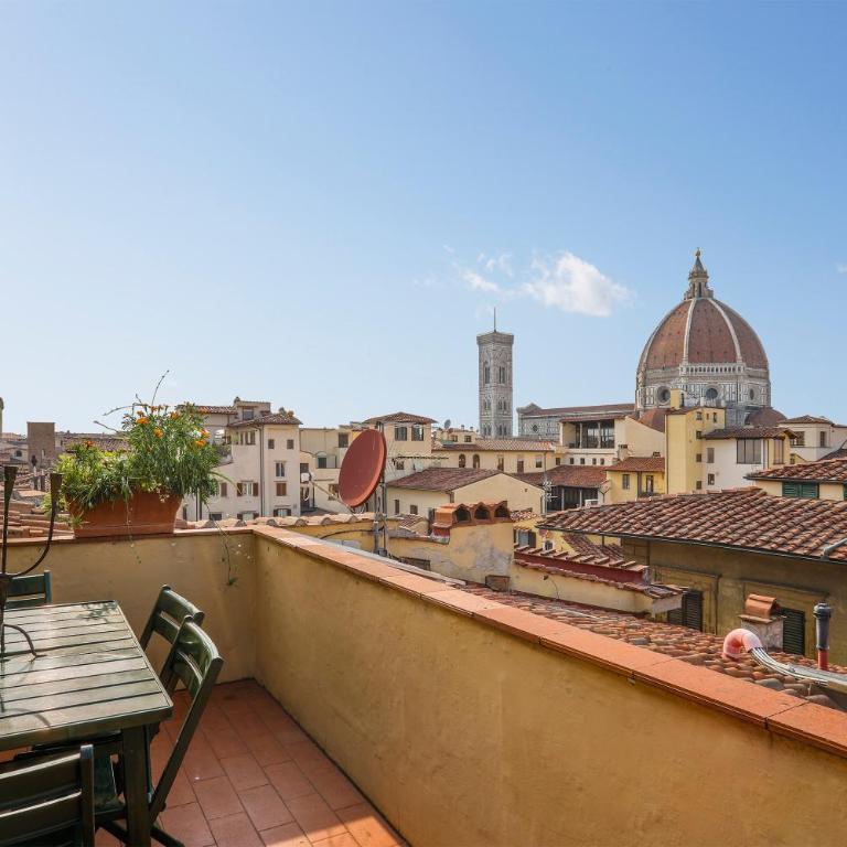 Apartment with terrace facing Duomo - Appartamento con 1 Camera da Letto - 1