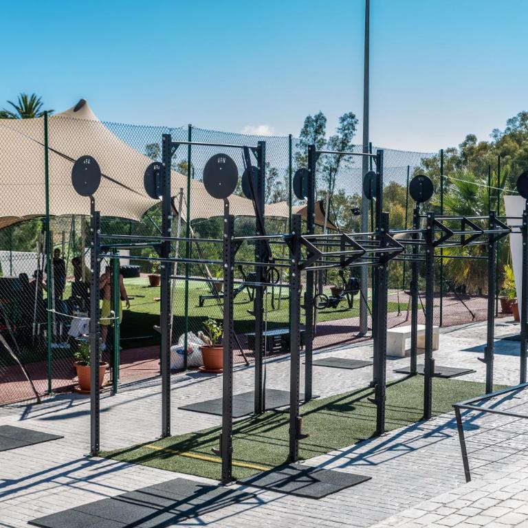 Mirador de Estepona Hills Apartment - Lifestyle Resort 800m - EsteponaCity - Family Room with Mountain View - 26