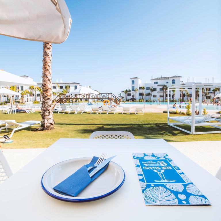 Mirador de Estepona Hills Apartment - Lifestyle Resort 800m - EsteponaCity - Family Room with Mountain View - 27