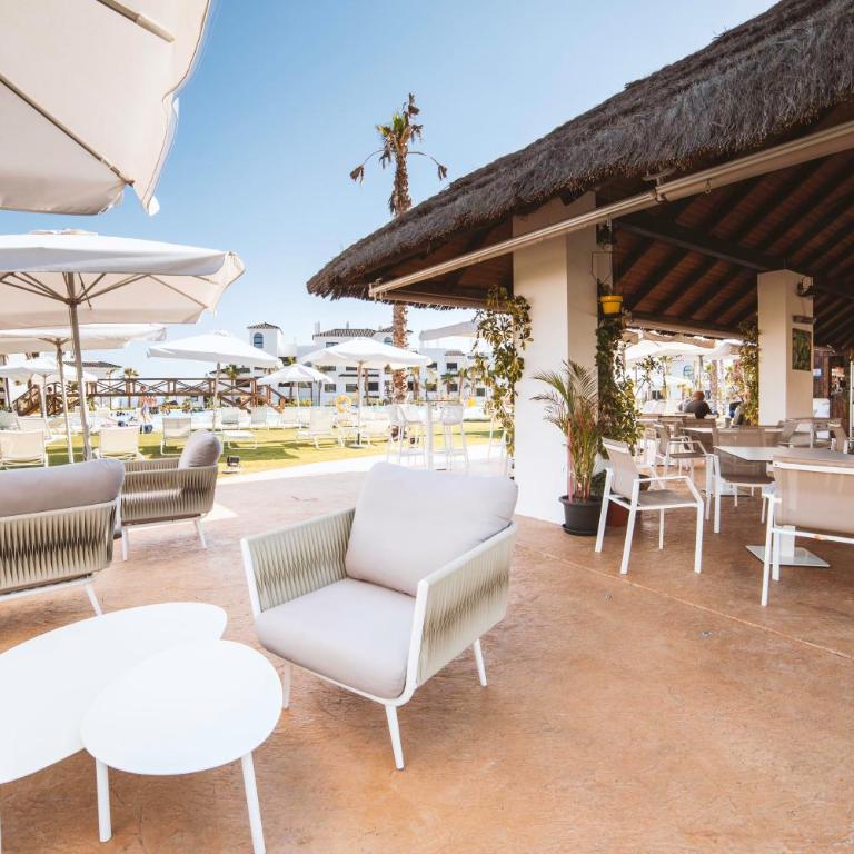 Mirador de Estepona Hills Apartment - Lifestyle Resort 800m - EsteponaCity - Family Room with Mountain View - 21