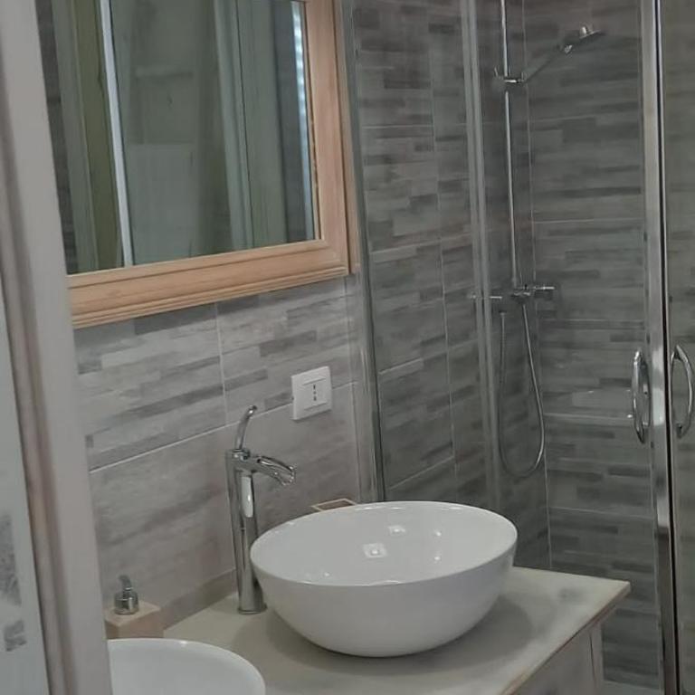 Il Fiore Bianco - Camera Quadrupla con Bagno Privato - 10