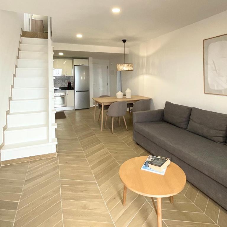 Apartment Playa Las Vistas 2 with breathtaking sea view, only 100 m to the sea, heated pool, aircondition for a fee, wifi - Apartamento con vistas al mar - 6