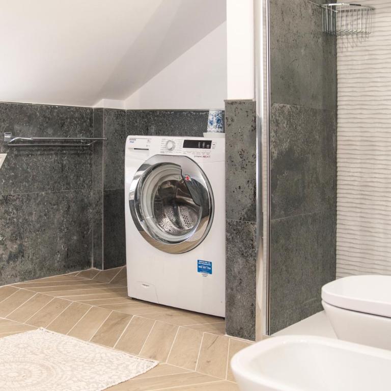 Apartment Playa Las Vistas 2 with breathtaking sea view, only 100 m to the sea, heated pool, aircondition for a fee, wifi - Apartamento con vistas al mar - 26