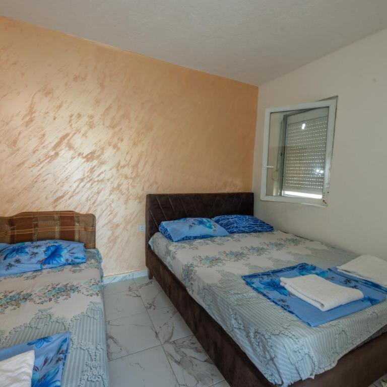 Apartmani Medovic - Osnovna Trokrevetna Soba - 3