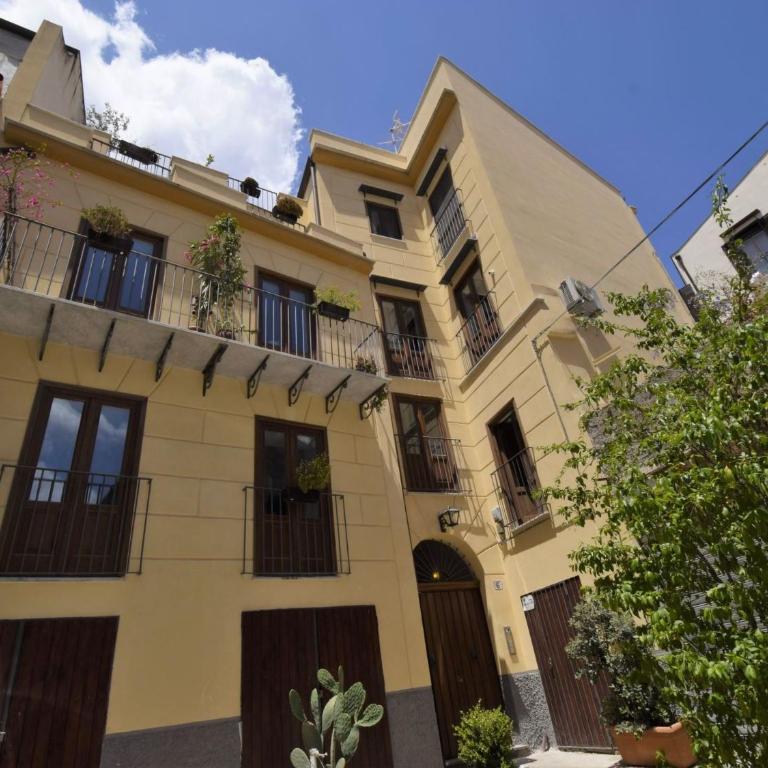 Vecchio Cortile Home Holidays - Appartamento con 1 Camera da Letto - 3