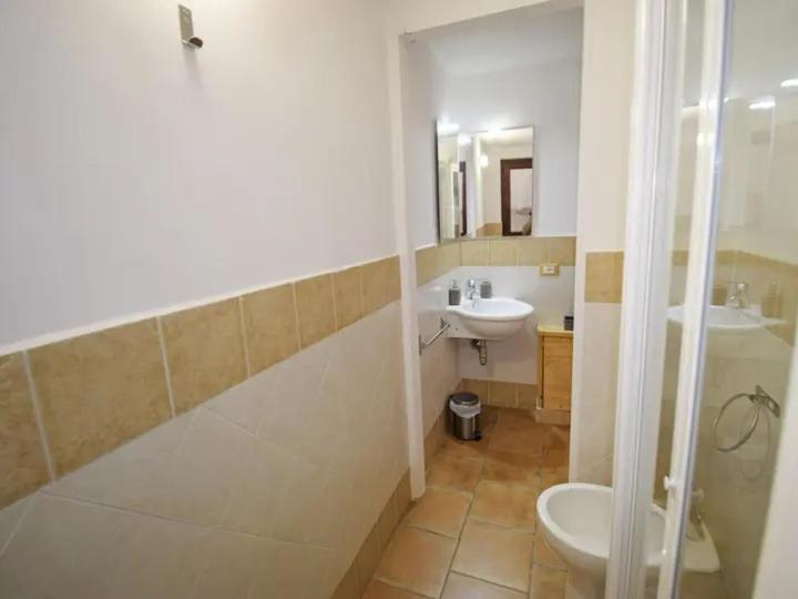 Vecchio Cortile Home Holidays - Appartamento con 1 Camera da Letto - 3