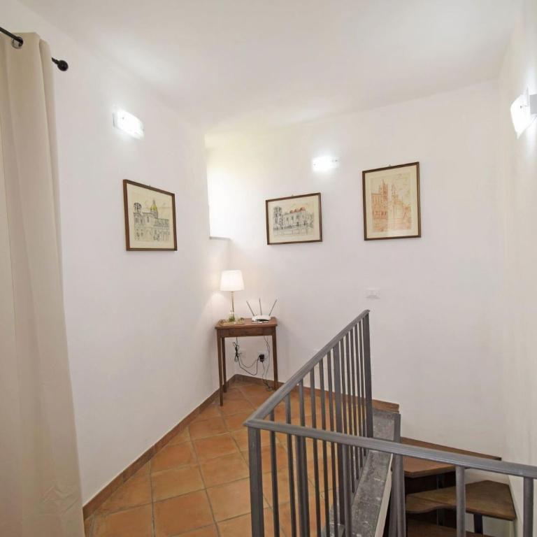 Vecchio Cortile Home Holidays - Appartamento con 1 Camera da Letto - 5