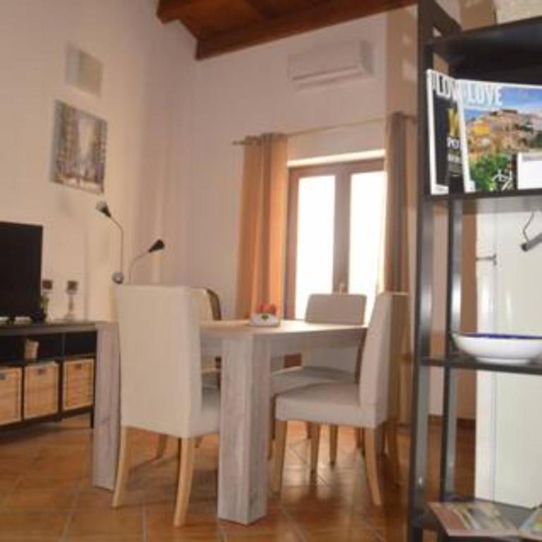 Vecchio Cortile Home Holidays - Appartamento con 1 Camera da Letto - 16