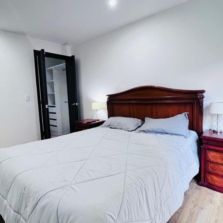 Departamento de lujo con terraza piso alto y vista 3 habitaciones diagonal al Hotel Sheraton - Apartamento de 3 dormitorios - 3