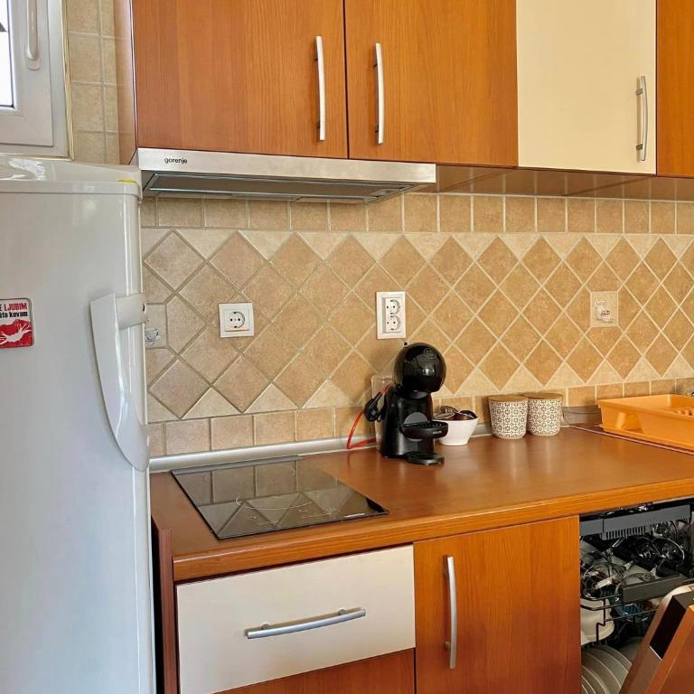 Apartman Janovic Budva - Two-Bedroom Apartment - 3