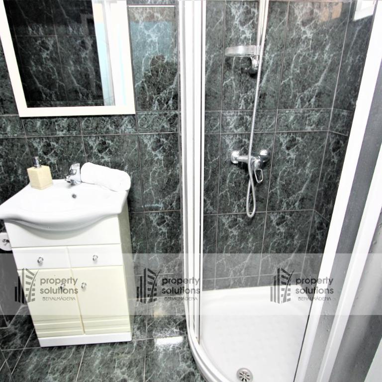135 Ágata Apartamentos. Piscina y Playa. A corta distancia del centro. - Studio - 8