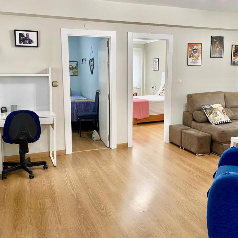 Apartamento con Parking Gratis en el Centro, 2 dormitorios - Apartamento de 2 dormitorios - 13