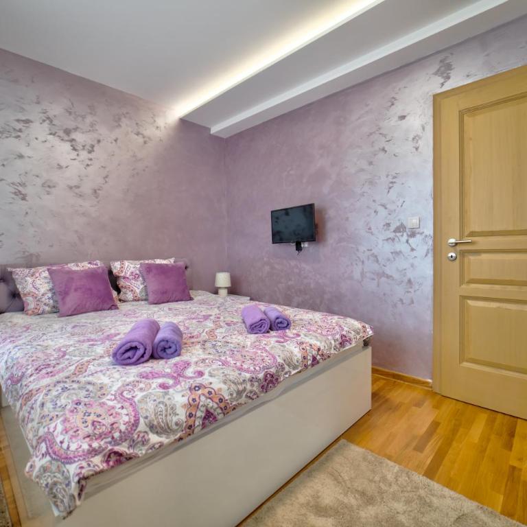 Vip NOLE - Suite with Balcony - 1