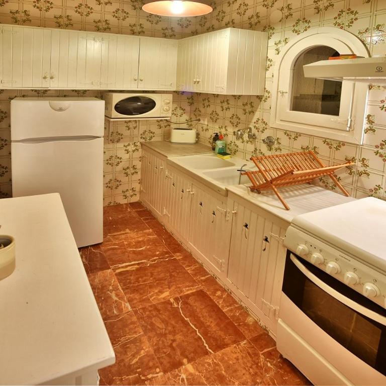 Vista al mar, piscina vallada, cocina de verano, A/A, wifi - Villa - 24