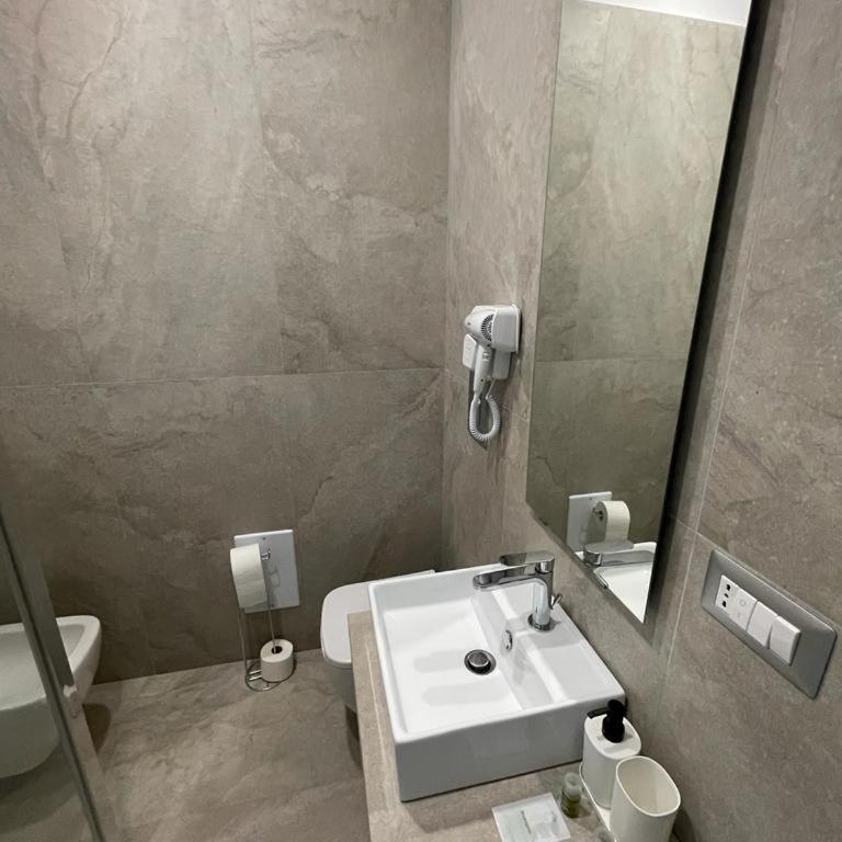Domus Cervantes Apartment - Camera Matrimoniale con Bagno Privato - 2