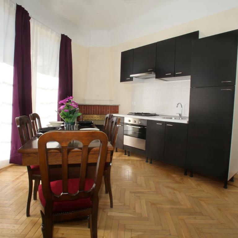 53 Solaro Apartments - One-Bedroom Apartment with Sea View - 13
