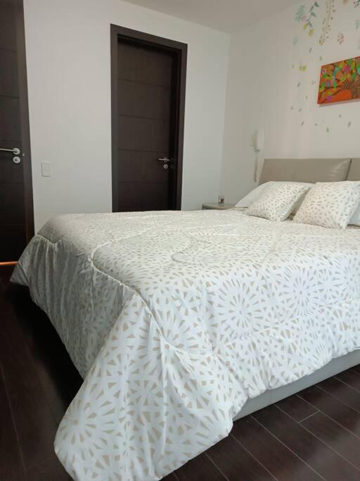 Hermoso Departamento en Quito La Carolina - Apartamento de 2 dormitorios - 14