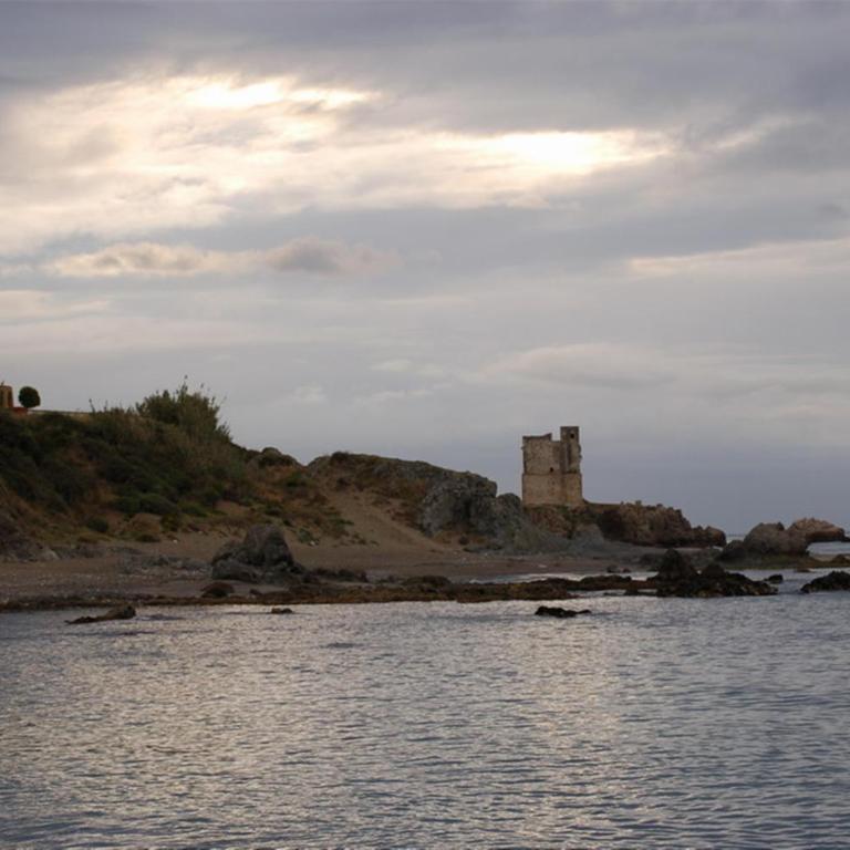 Your Vacation Retreat Right On The Beach - Apartamento de 2 dormitorios - 70