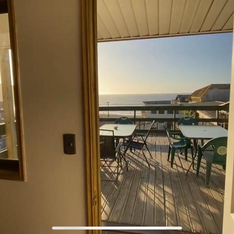 Hostal AGUSTÍN atendemos a particulares y empresas - Suite Superior con vistas al mar - 4