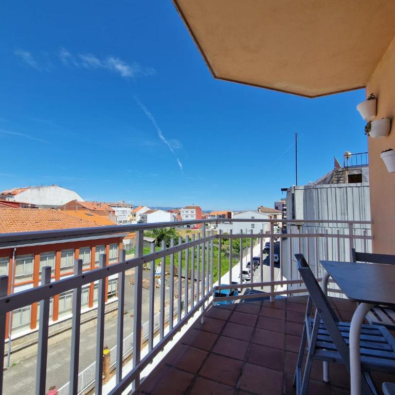 Amplio y céntrico piso en O Grove - Four-Room Apartment - 8