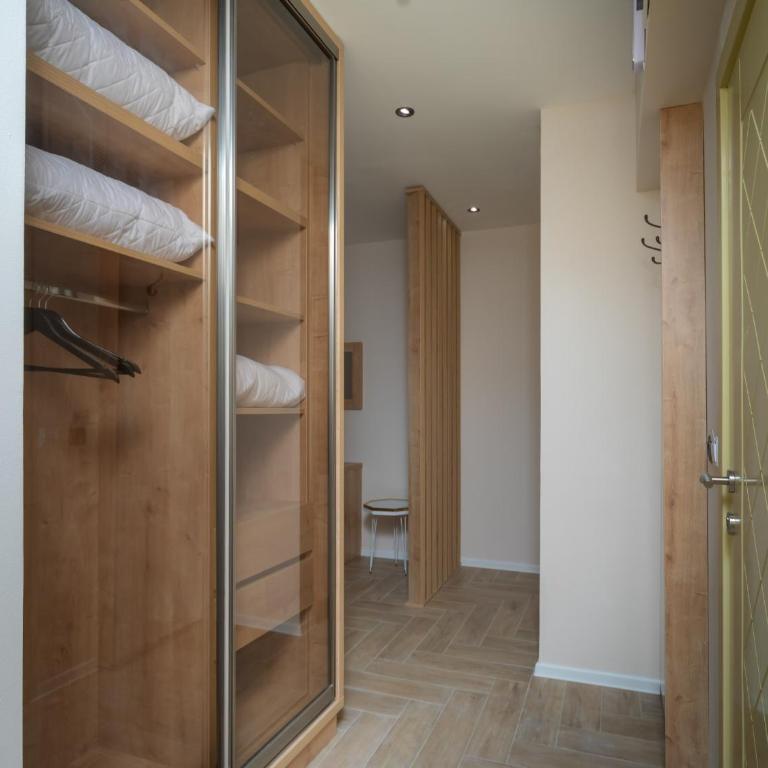 Hotel Diman - Apartman sa Jednom Spavaćom Sobom i Pogledom na More - 11