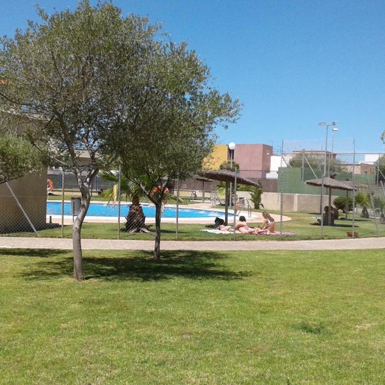 RESIDENCIAL EN BAJO DE GUIA - Apartamento de 2 dormitorios - 2