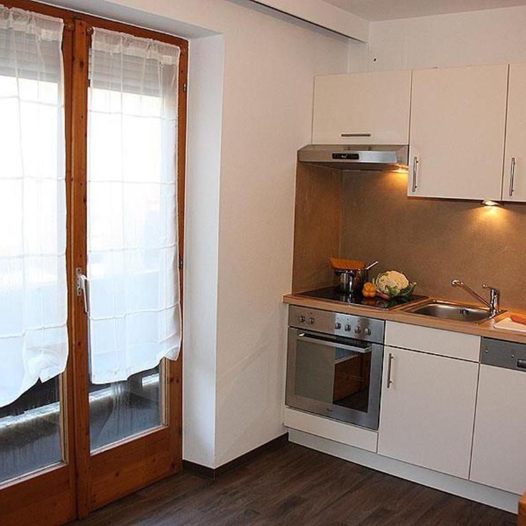 Gästehaus Neuhauser - Apartment mit Dusche - 10