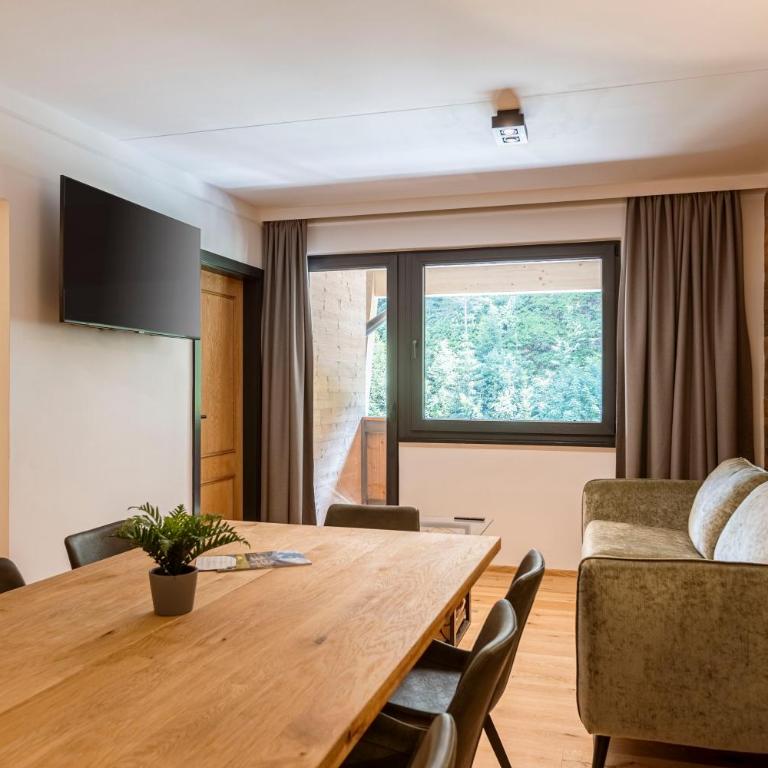 Saalbach Suites by ALPS RESORTS - Suite mit 3 Schlafzimmern - 2