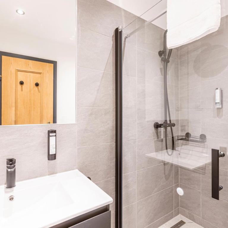 Saalbach Suites by ALPS RESORTS - Suite mit 3 Schlafzimmern - 15